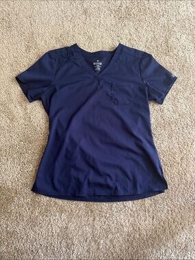Med Couture Touch Navy V-Neck Short Sleeve Scrub Top